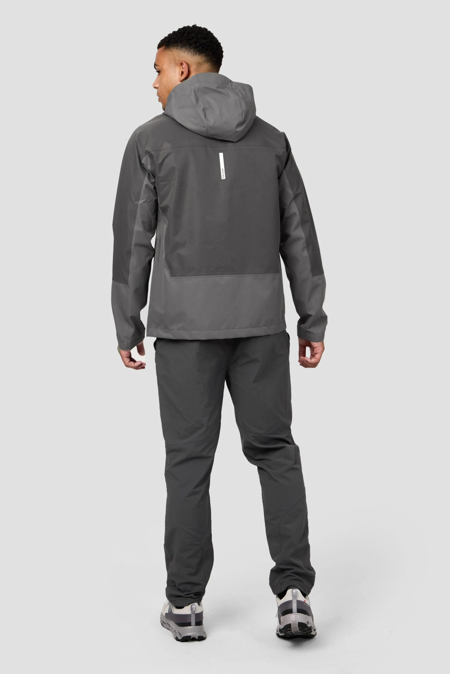 Cascade Waterproof Jacket - Asphalt/Cement Grey 4 Cascade Waterproof Jacket - Asphalt/Cement Grey - Image 4