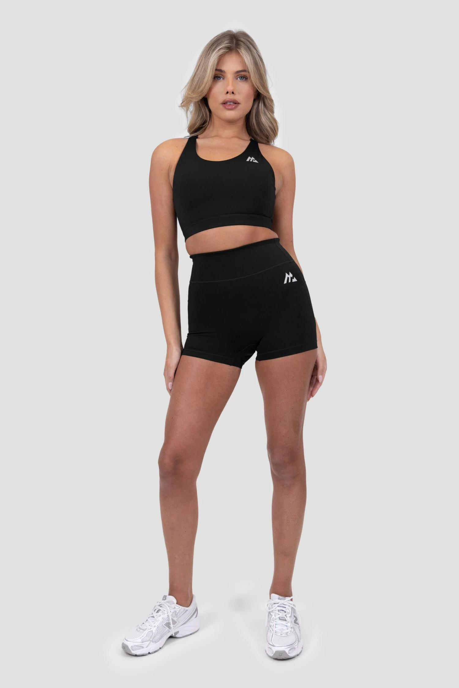 Aura Bra - Black 2 Aura Bra - Black - Image 2