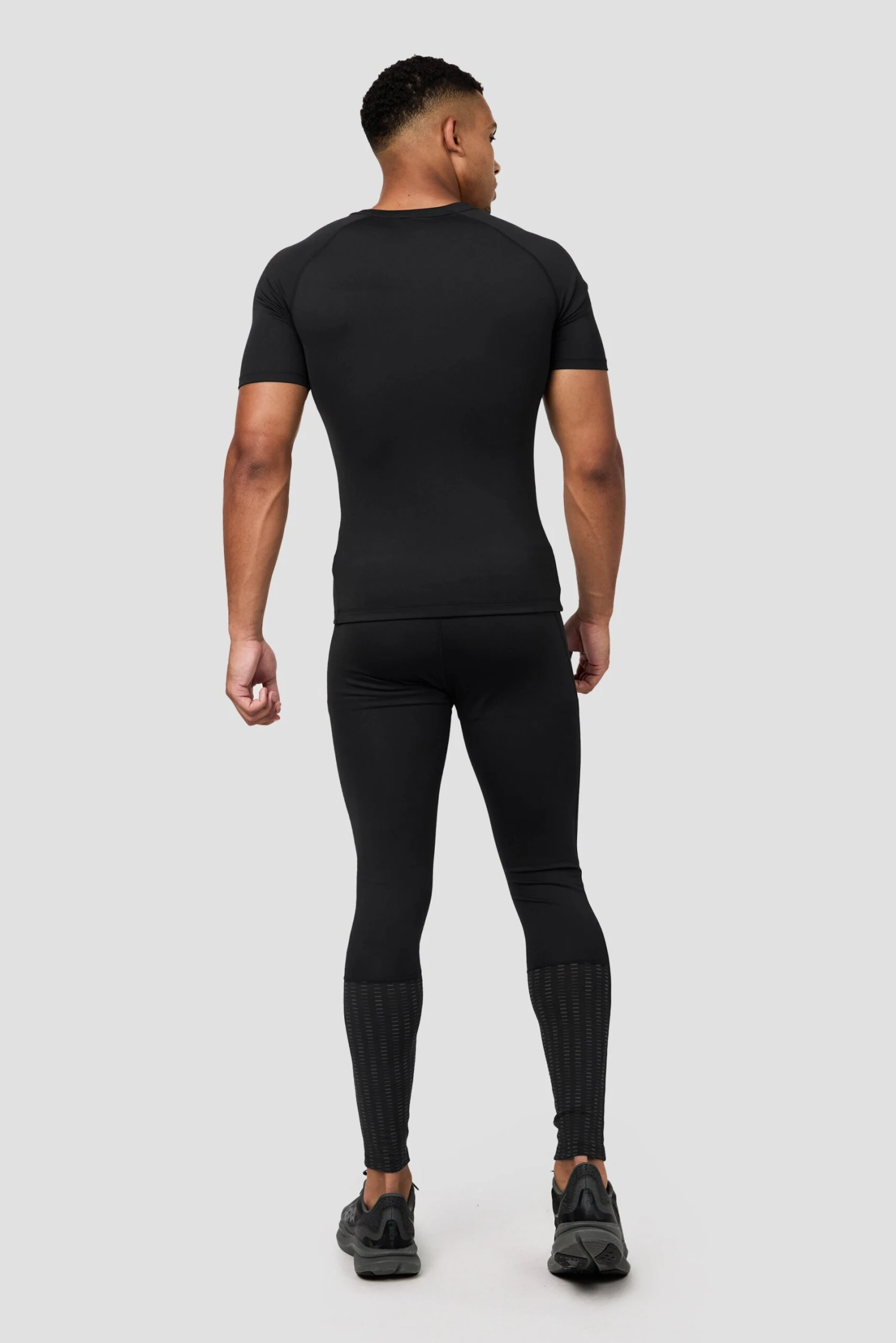 MTX Run Tempo Base Layer Tight - Black 6 MTX Run Tempo Base Layer Tight - Black - Image 6