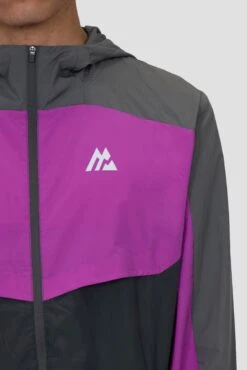 Breeze 2.0 Windbreaker - Cement Grey/Electric Purple/Asphalt -Montirex Sale Store BREEZE 2.0 WINDBREAKER CASTLEROCK PURPLE CACTUS FLOWER ASPHALT Logo close up inc Zip