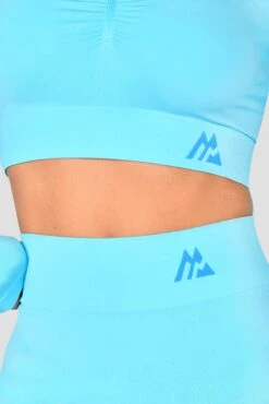 Evolve Seamless Crop - Neon Sky -Montirex Sale Store EvolveCoreSeamlessLsCrop NeonSky detail