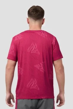 Geo M Print T-Shirt - Cherry -Montirex Sale Store GEO M PRINT T SHIRt CERISE CLOSE B