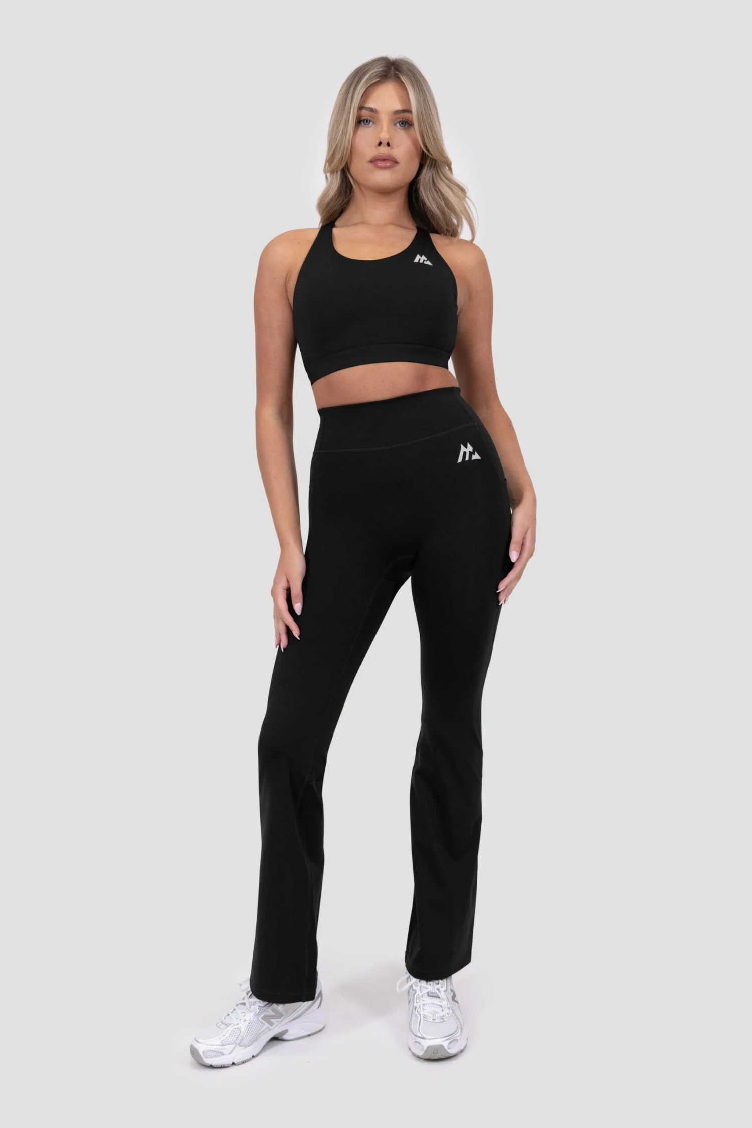 Aura Flared Legging - Black 2 Aura Flared Legging - Black - Image 2