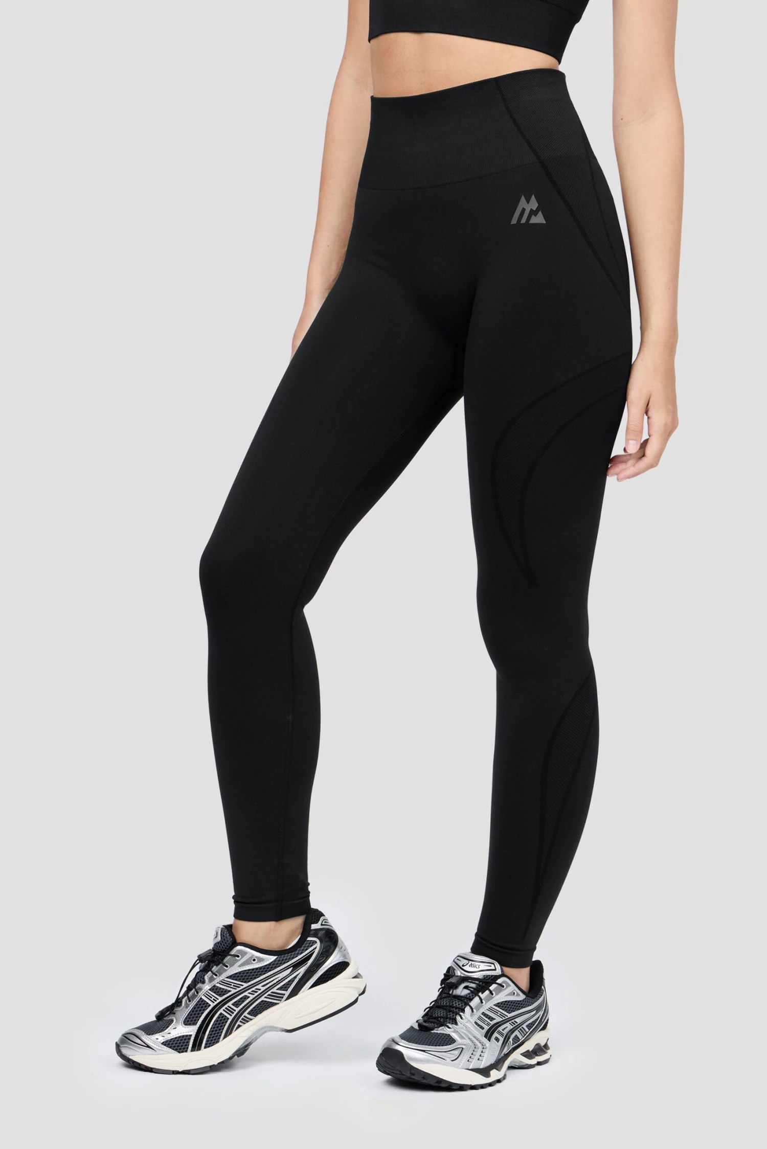 Evolve 2.0 Seamless Legging - Black 1 Evolve 2.0 Seamless Legging - Black