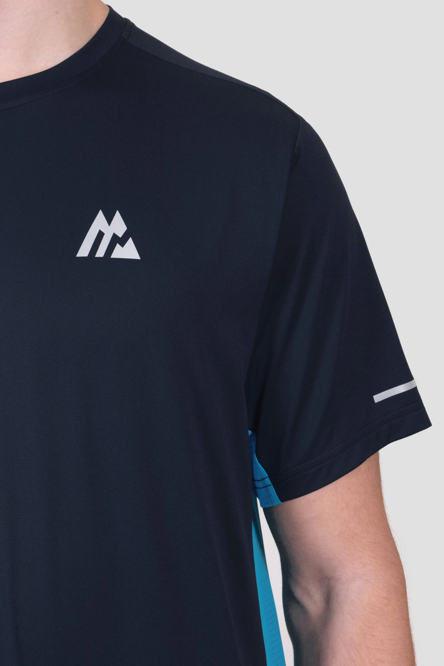 Vector T-Shirt - Midnight Blue/Maya Blue 5 Vector T-Shirt - Midnight Blue/Maya Blue - Image 5