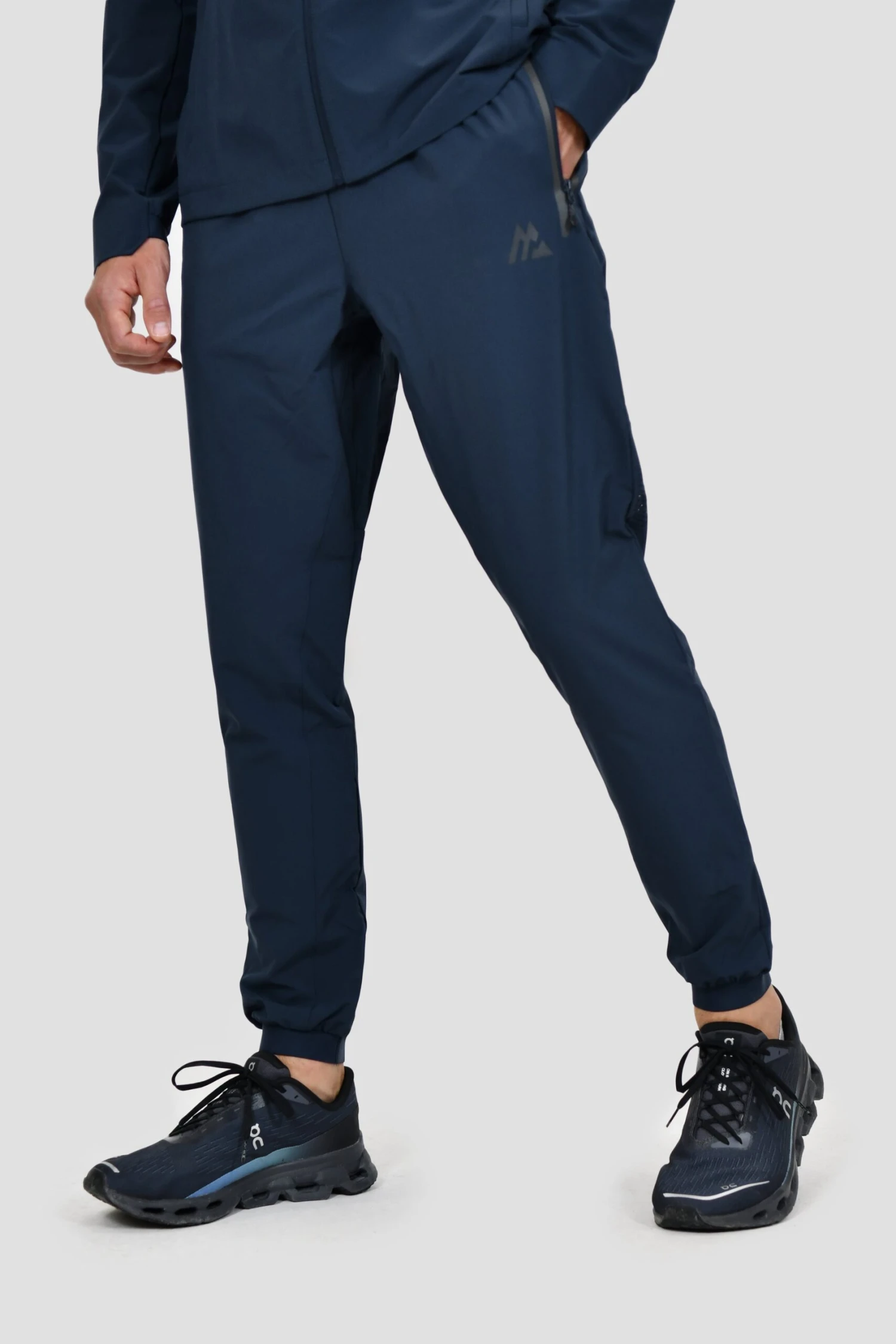 Lumos Woven Pant - Midnight Blue/Deep Blue 1 Lumos Woven Pant - Midnight Blue/Deep Blue