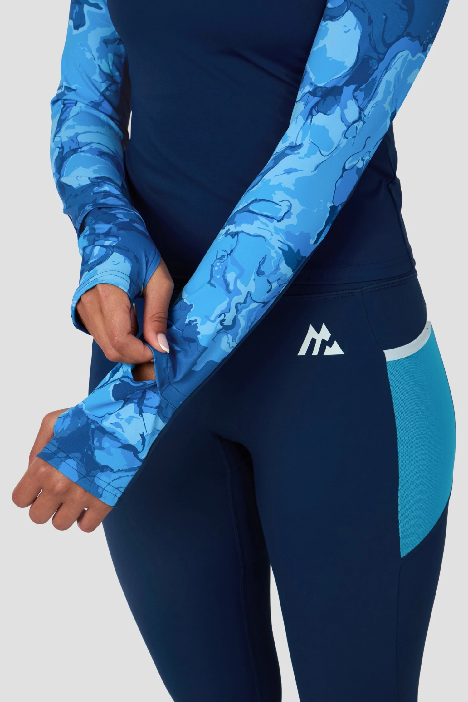 Fusion 1/4 Zip - Agency/Fira 4 Fusion 1/4 Zip - Agency/Fira - Image 4