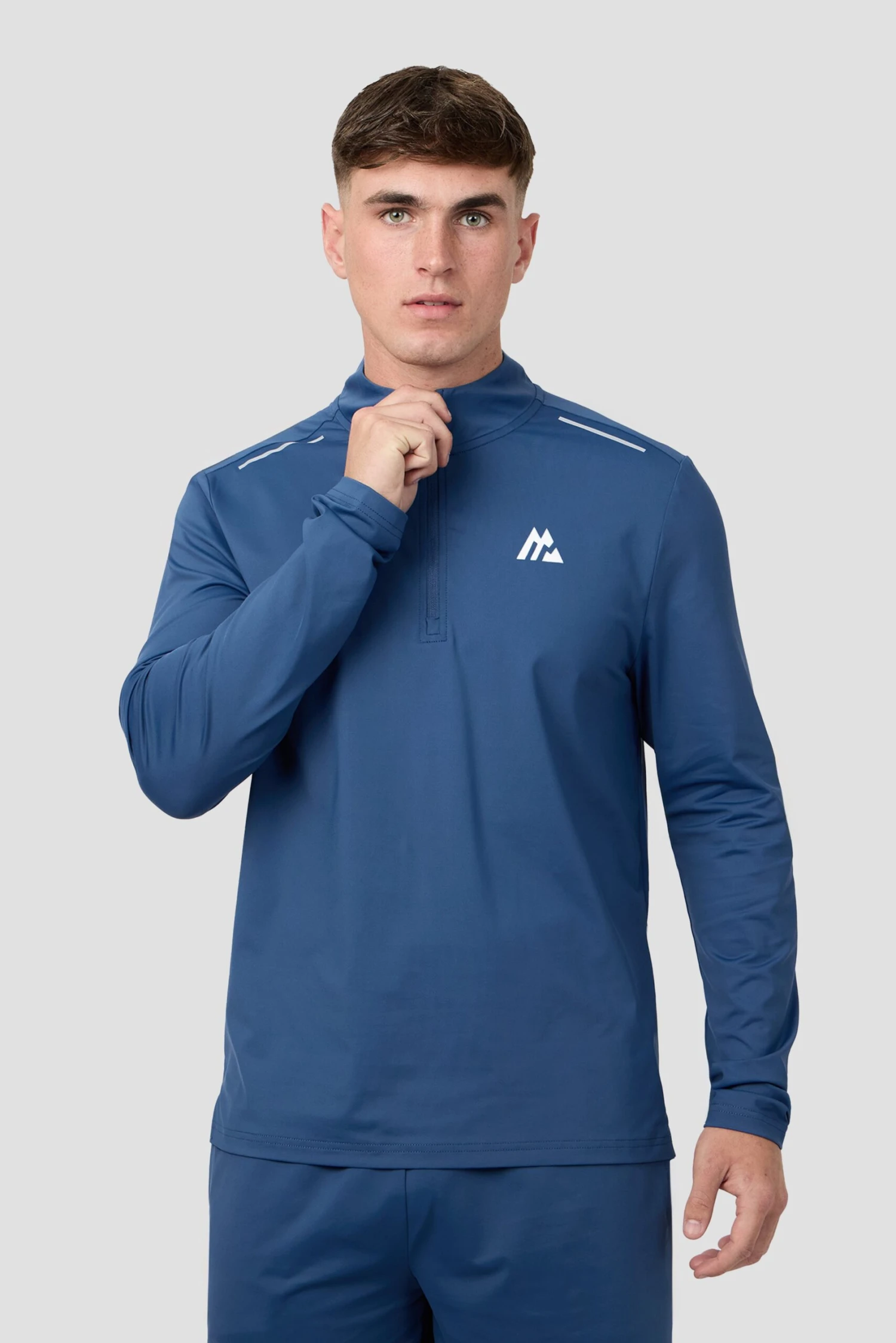 Strike 1/4 Zip - Naval/Dawn 1 Strike 1/4 Zip - Naval/Dawn