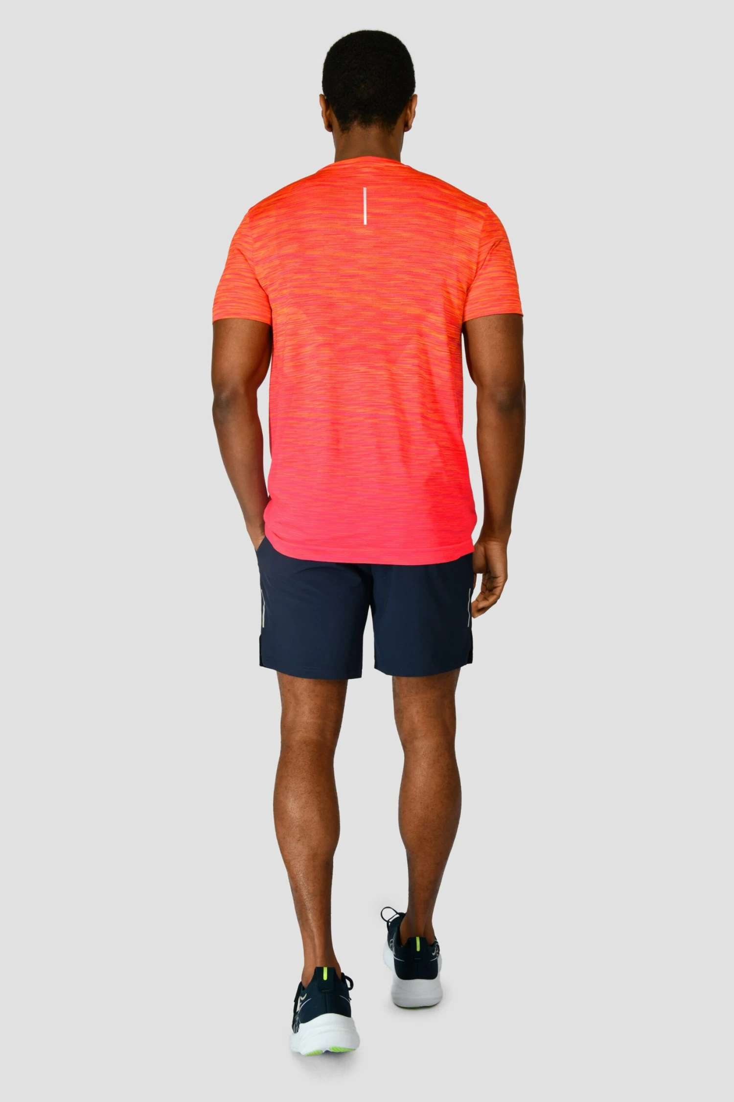 Trail Seamless T-Shirt - Fiery Orange/Hot Pink/Hibiscus 4 Trail Seamless T-Shirt - Fiery Orange/Hot Pink/Hibiscus - Image 4