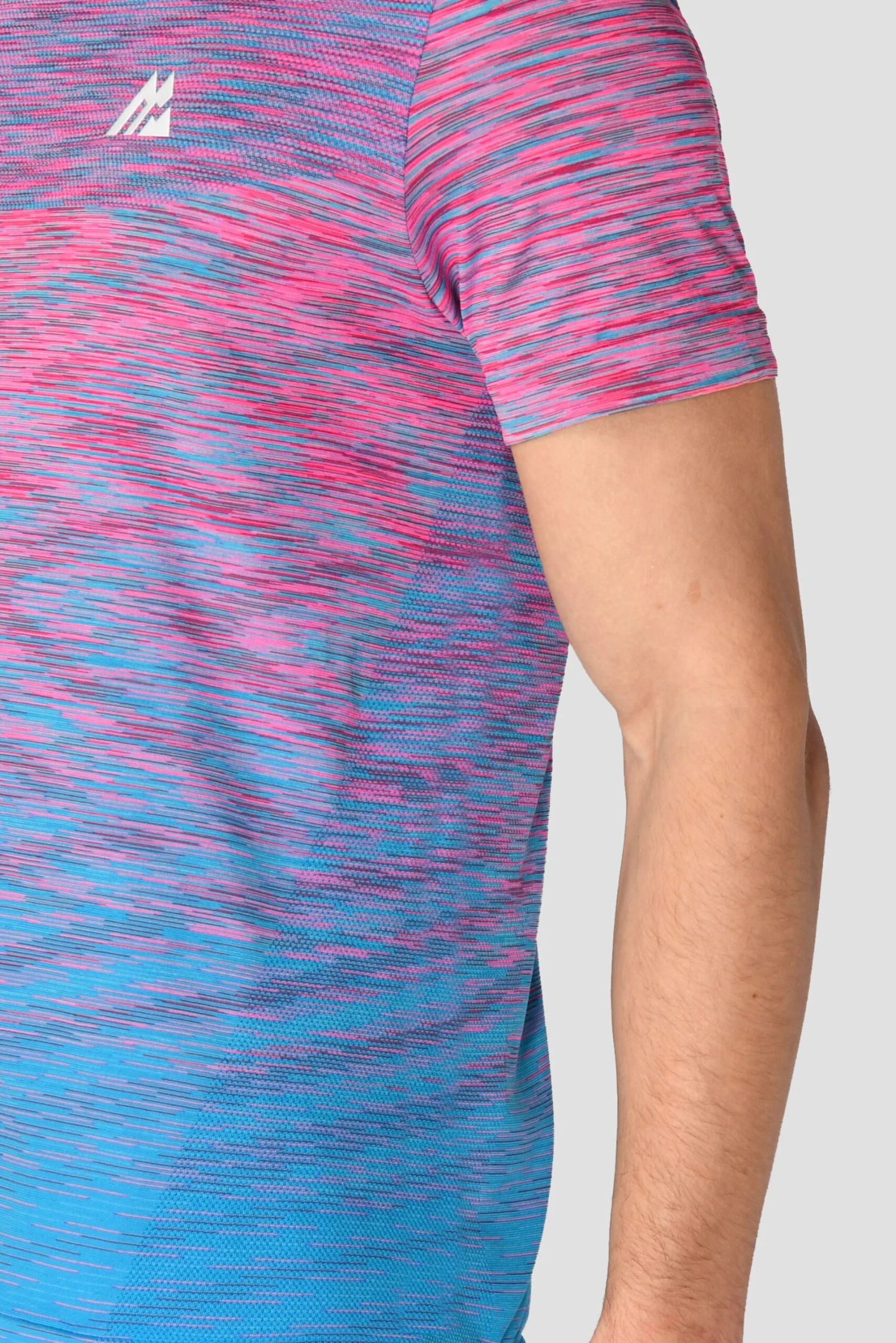 Trail Seamless T-Shirt - Pink/Blue 6 Trail Seamless T-Shirt - Pink/Blue - Image 6