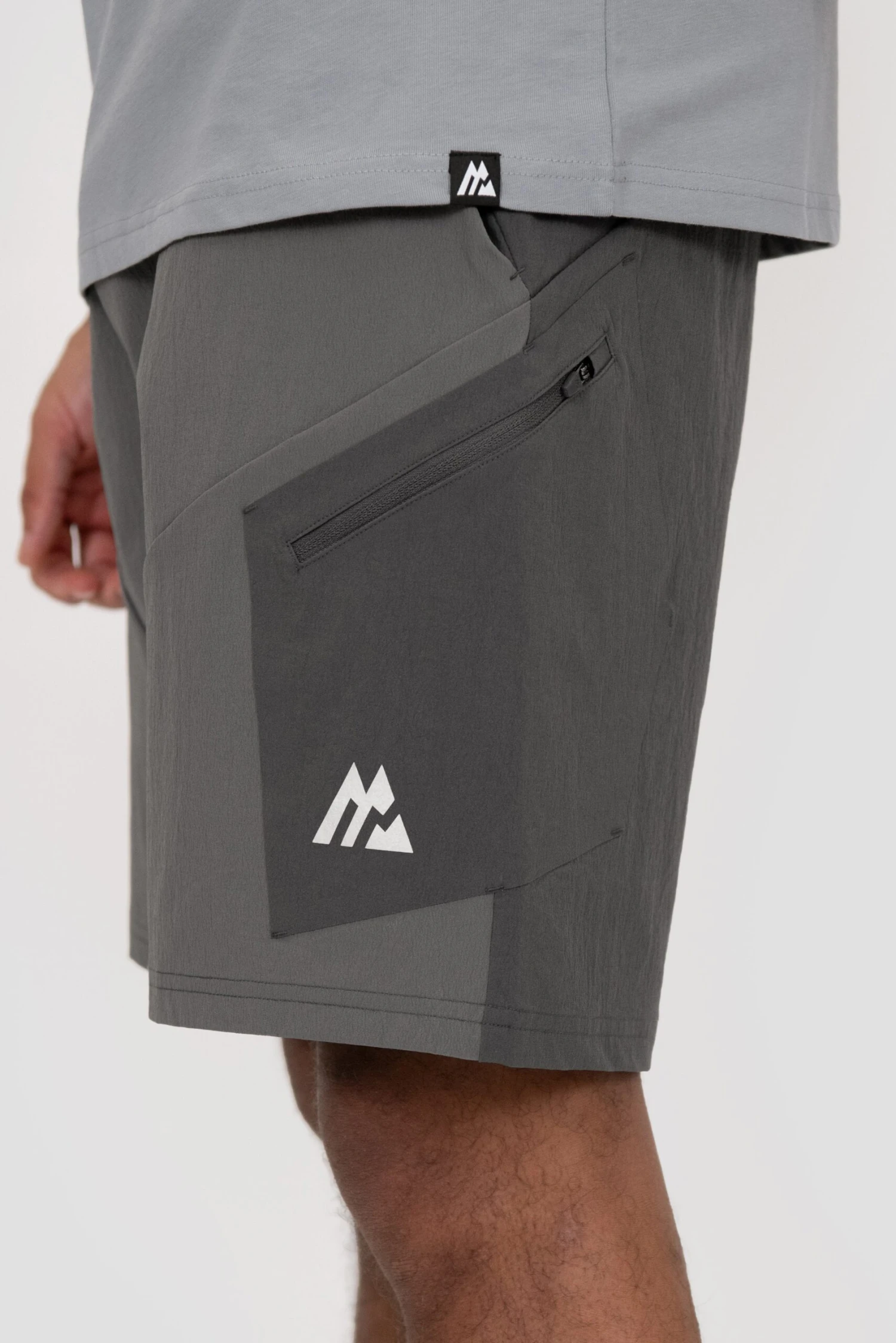 Ultra 2.0 Short - Cement Grey/Jet Grey 7 Ultra 2.0 Short - Cement Grey/Jet Grey - Image 7