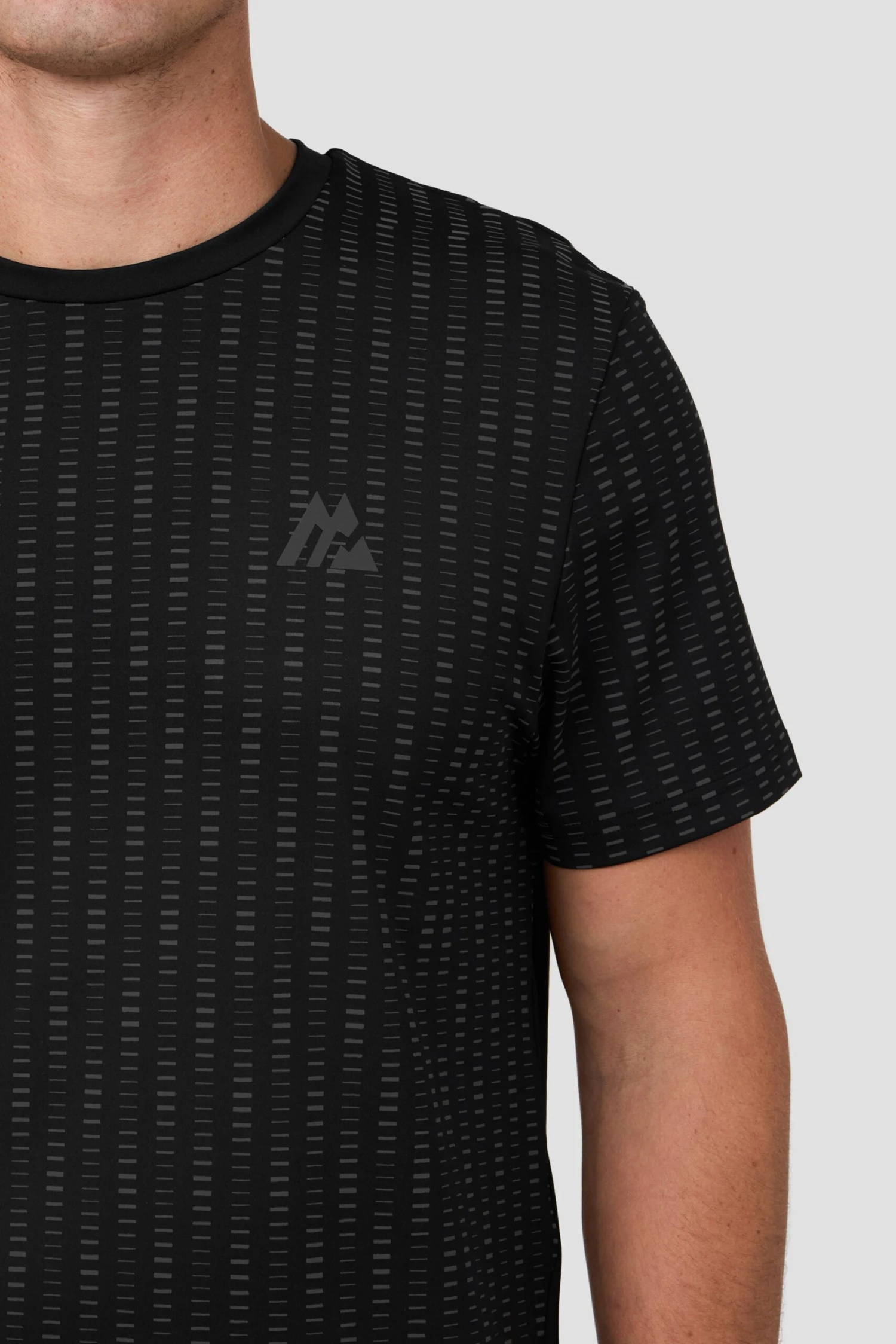 MTX Run Tempo T-Shirt - Black 5 MTX Run Tempo T-Shirt - Black - Image 5